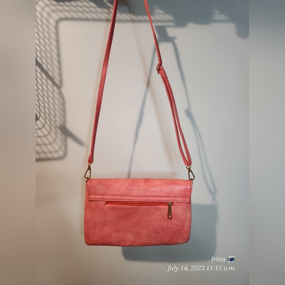 Coral pink classy purse - Picture 2 of 8